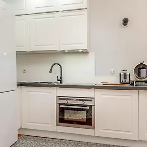  Apartment Nouvel De Caractere Et Climatise A La Joliette